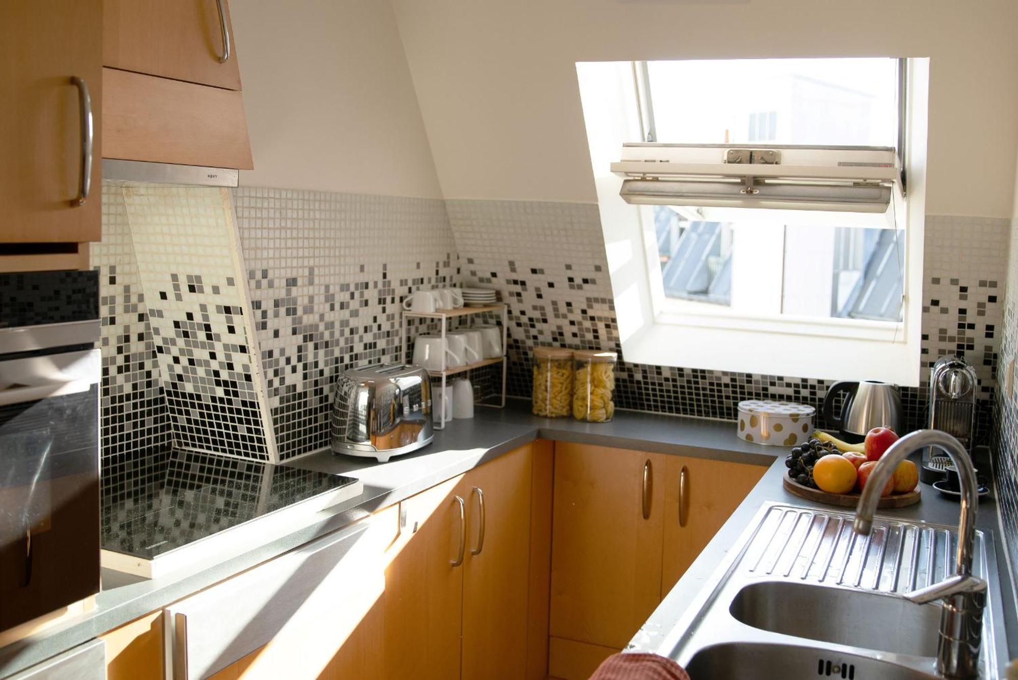 Eiffel 2Br Avenue Apartment ปารีส ภายนอก รูปภาพ