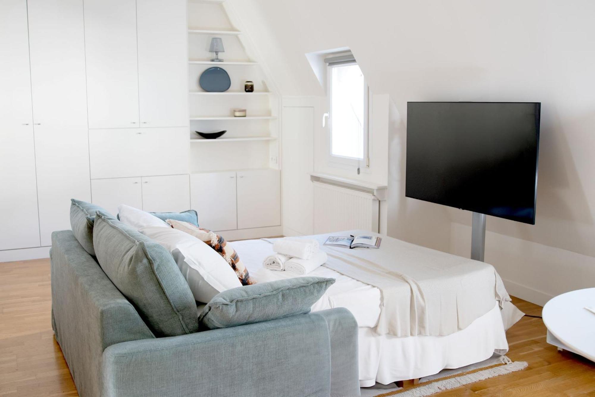 Eiffel 2Br Avenue Apartment ปารีส ภายนอก รูปภาพ